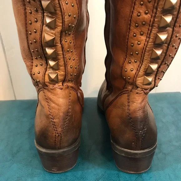Vince Camuto Brown Leather Factory Distressed Embellished Heel Tall Boots 7.5 B - Picture 12 of 12